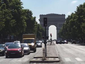 Appartements Champs Elysees : photos des chambres