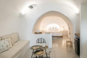 Cocoon Suites Santorini Greece