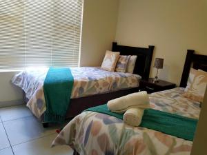 73 The Shades, 23 Weaver Crescent