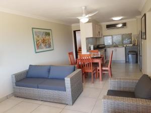 73 The Shades, 23 Weaver Crescent