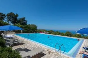 Villa Palamara 1868 Apartments - SantʼAmbrogio