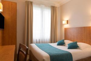 Comfort Double Room room in The Originals City Hôtel Cléria Lorient (Inter-Hotel)