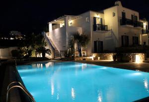 Vienoula's Garden Hotel Myconos Greece