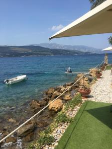 Roditses Beach Sea Front Apartments Samos Greece