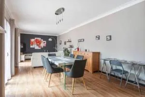 13 rue de la pyramide Bel Appartement - Mèze