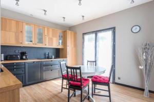 13 rue de la pyramide Bel Appartement