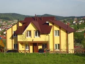 Počitni&scaron;ka hi&scaron;a Holiday Home Verbena Skhidnitsa Ukrajina