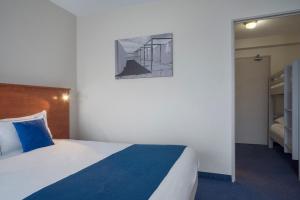 Hotels The Originals Boutique, Hotel Admiral's, Les Sables-d'Olonne : photos des chambres