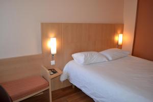 ibis Angers Centre Chateau