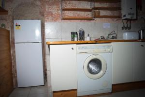 Alis Underground Studio