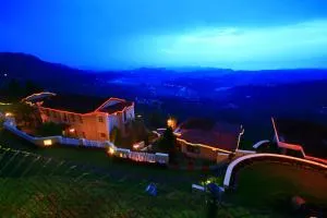 Mountain Retreat - A Hill Country Resort - Ketti