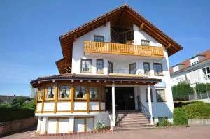 Hotel-Pension-Jasmin - Beuggen