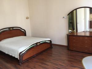 Студия на Дерибасовской