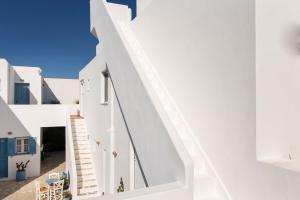 Fivos Apartments Paros Greece