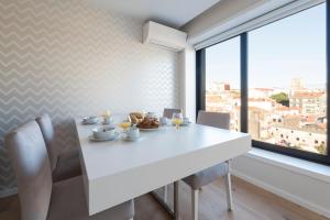 LovelyStay - Trindade Cozy Apartment