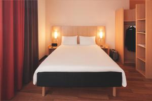 Hotels ibis Le Puy-en-Velay Centre : photos des chambres