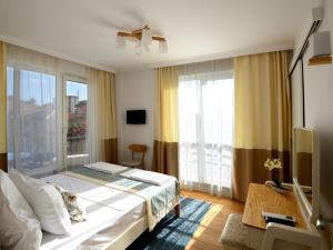 SEA SMILE APARTMENTS