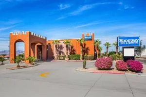 Rodeway Inn & Suites - Havasu Lake
