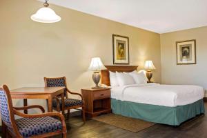 Quality Inn Benson I-10 Exit 304