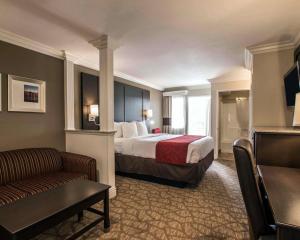 Comfort Suites San Clemente Beach