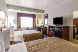 Queen Room with Two Queen Beds - Non-Smoking room in Quality Inn San Jose