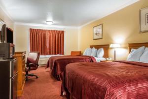 Queen Room with Two Queen Beds room in Quality Inn & Suites Gilroy