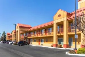 Quality Inn Fresno Near University - Oakhurst