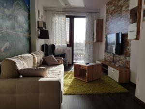 Апартамент Apartm&aacute;n pod &Scaron;t&iacute;tom Татранска Ломница Словакия