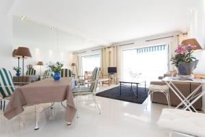 SEA VIEW 3 beds next to Palais