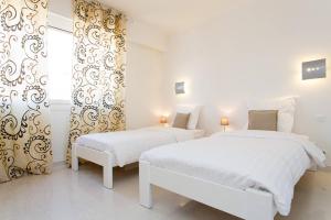 SEA VIEW 3 beds next to Palais