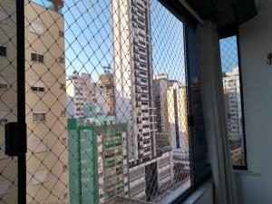 APTO AV. CENTRAL NO BALNEÁRIO