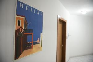 Violet #colony_White_Tower