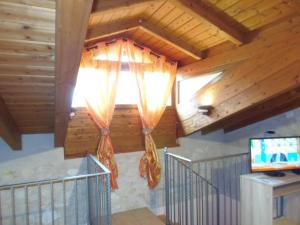 B & B AECOLIBRIUM