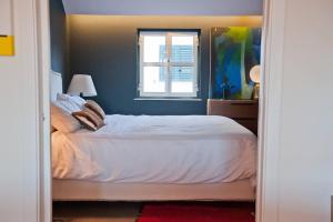 Sunny apartment with amazing view