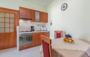 Apartment Complex Silvia 