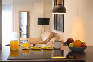 El CONSEJERO de Indias free parking by Cadiz4Rentals