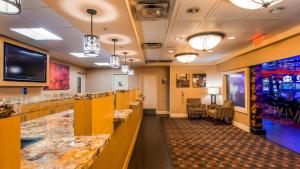 Best Western Plus Casino Royale - On The Strip (No Resort Fees + Free Parking), Hotels Las Vegas - big - 94