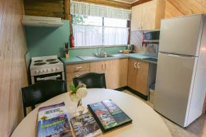 Lazy Acre Log Cabins