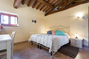 Casale in Teverina