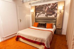 Hotels Logis - Le Christina : photos des chambres