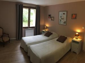 Maisons d'hotes Les chaumieres du Chene : Chambre Double