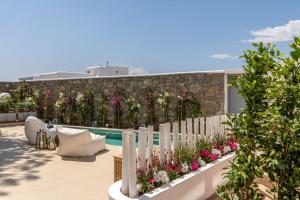 Oniro Suites Myconos Greece