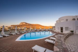 Aspalathras White Hotel Folegandros Greece