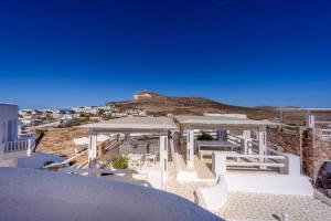 Aspalathras White Hotel Folegandros Greece