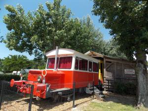 Campings Camping Insolite Le Haut Village : photos des chambres