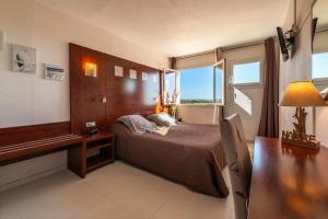 Hotels Hotel Les Dunes : photos des chambres