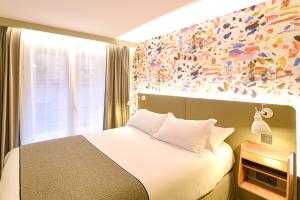 Hotels Hotel Des Artistes : photos des chambres