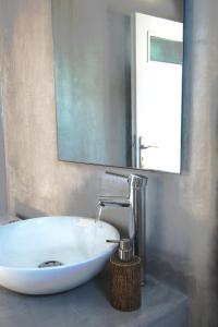 Perigiali Rooms & Apartments Folegandros Folegandros Greece