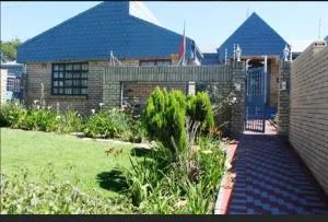 Obaa Sima Guest House - Zithulele