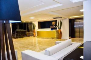 Gold Flat Apto 310